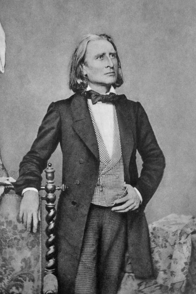 01_02_Franz Liszt_rs-min
